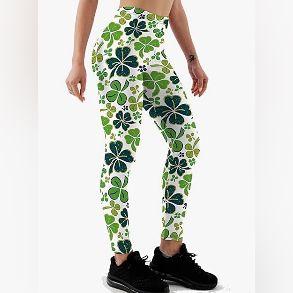 St. Patrick’s Day leggings, no pockets.